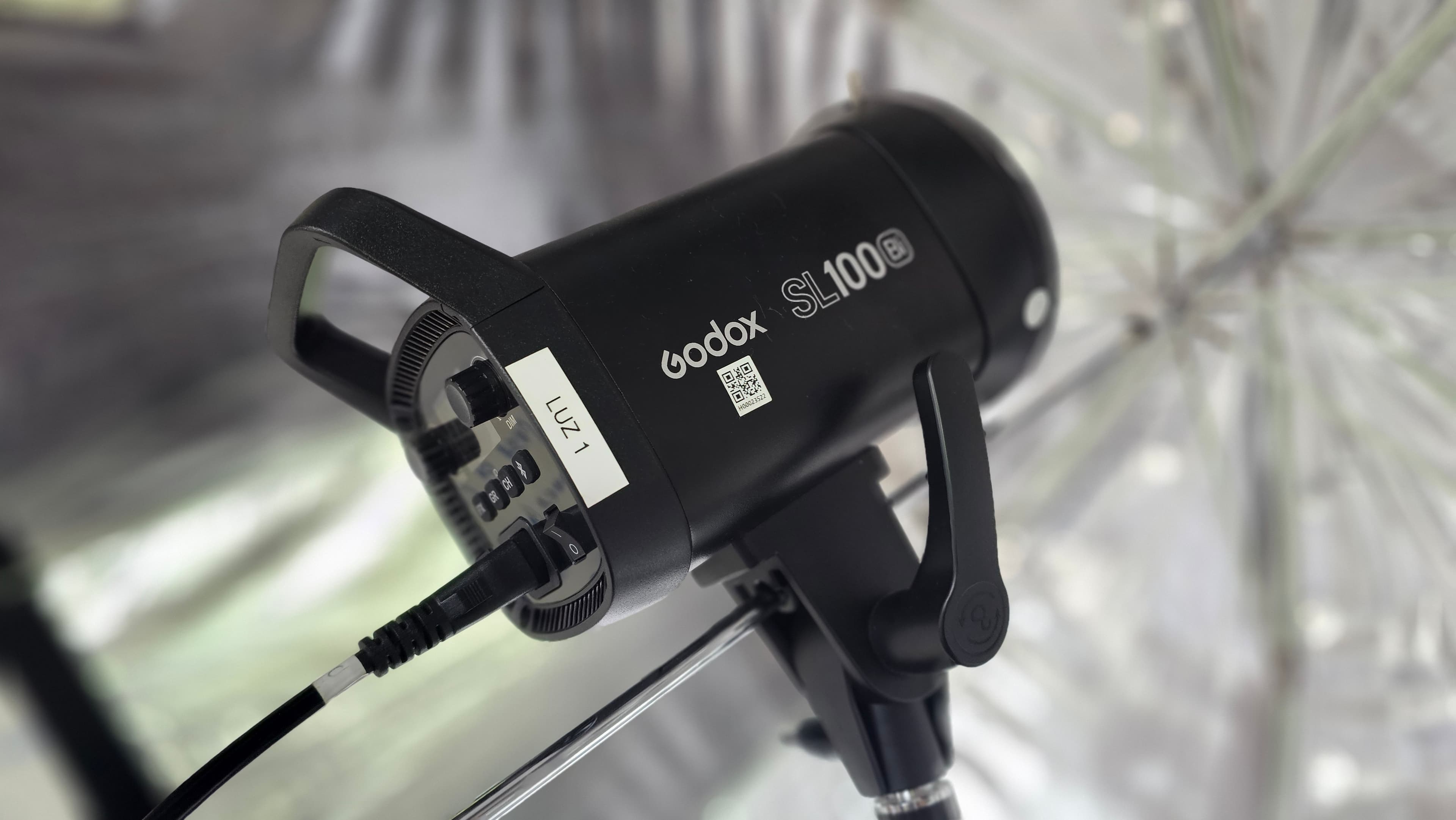 Iluminação profissional para vídeo e podcast em Rolândia PR